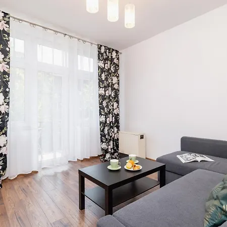On Krupowki Street With Mountain View By Renters Apartment Zakopane