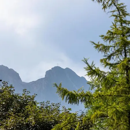 On Krupowki Street With Mountain View By Renters Apartment Zakopane